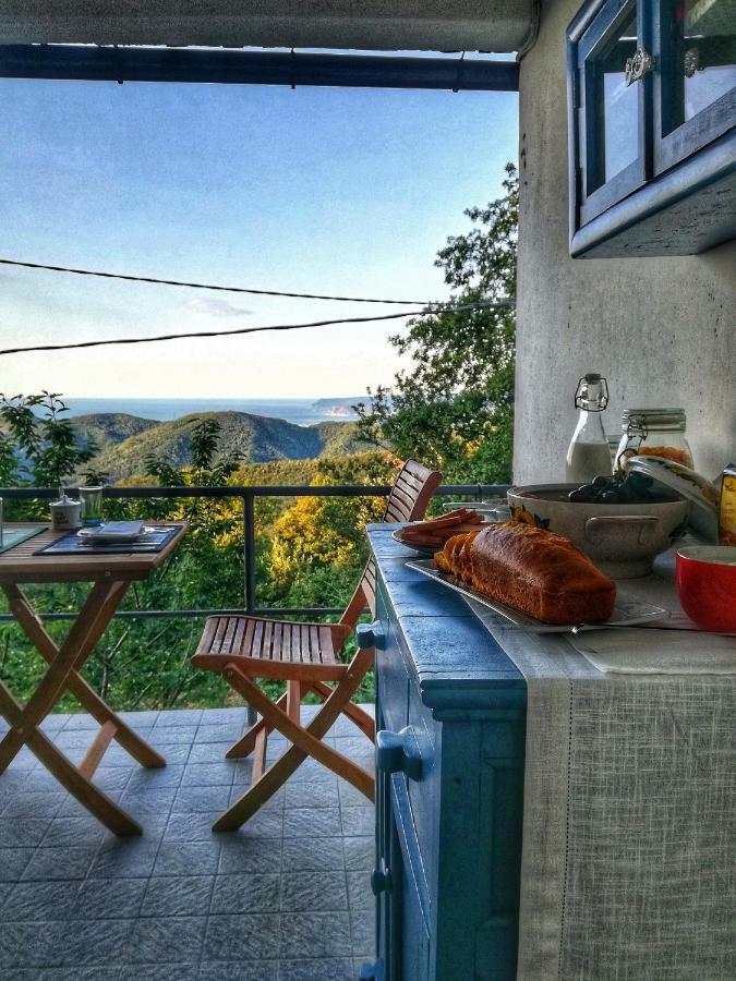 Berzuaia Bed & Breakfast Варацце Екстер'єр фото